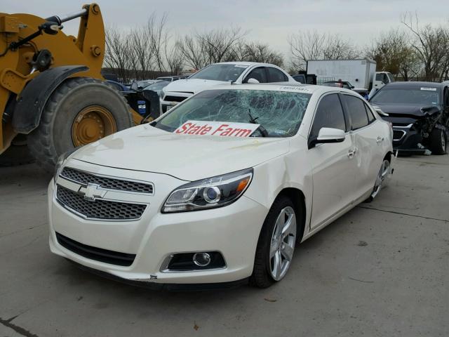 1G11J5SX3DF227381 - 2013 CHEVROLET MALIBU LTZ WHITE photo 2