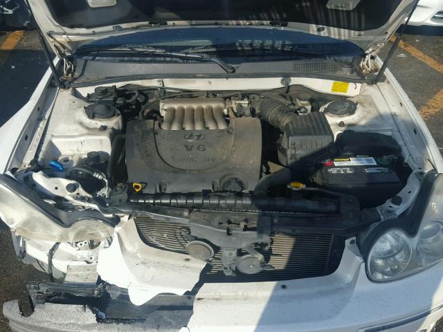 KMHWF35H53A880437 - 2003 HYUNDAI SONATA GLS WHITE photo 7