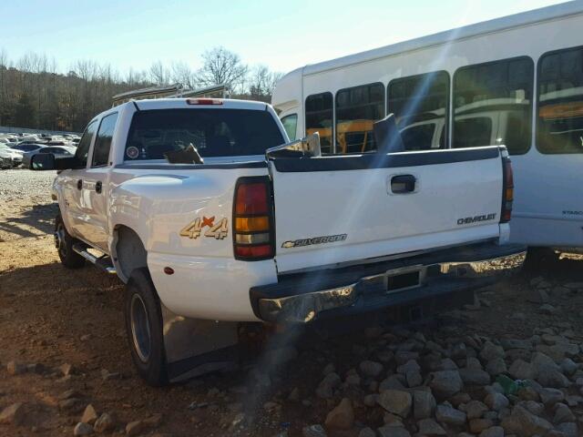 1GCJK33154F148099 - 2004 CHEVROLET SILVERADO WHITE photo 3