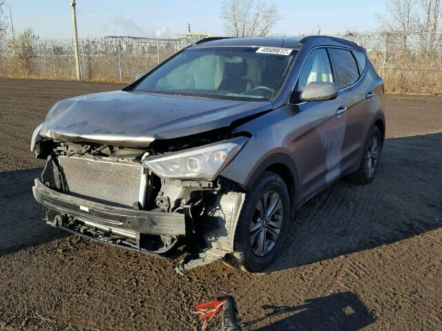 5XYZUDLB0FG269375 - 2015 HYUNDAI SANTA FE S GRAY photo 2