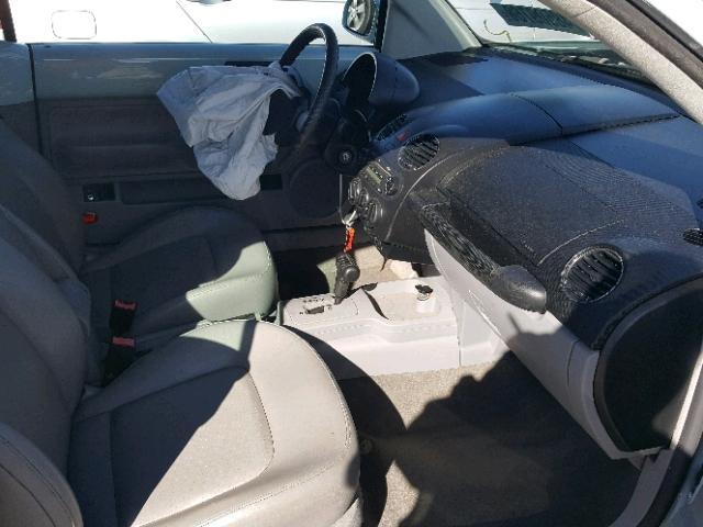 3VWRF31YX6M326435 - 2006 VOLKSWAGEN NEW BEETLE Mavi foto 5