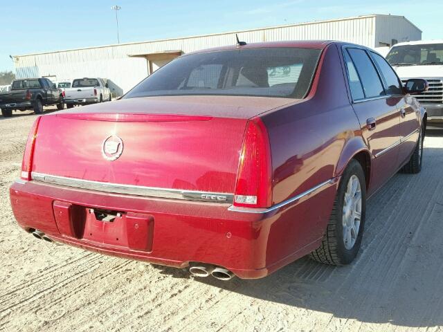 1G6KD57Y78U195995 - 2008 CADILLAC DTS RED photo 4