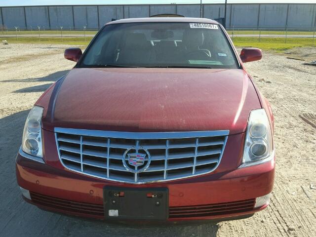 1G6KD57Y78U195995 - 2008 CADILLAC DTS RED photo 9