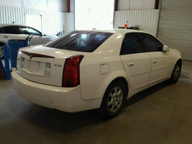 1G6DP567050116016 - 2005 CADILLAC CTS HI FEA WHITE photo 4