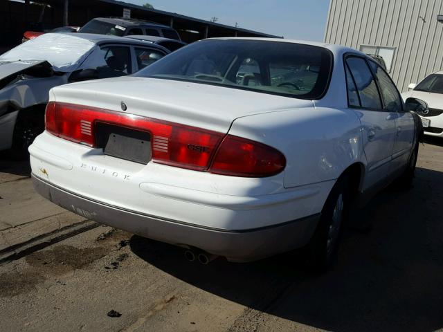 2G4WF5212X1535465 - 1999 BUICK REGAL GS Blanc photo 4