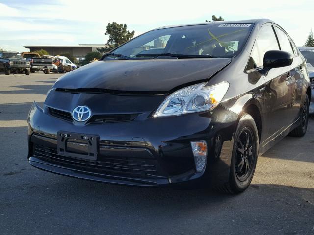 JTDKN3DU9F0465099 - 2015 TOYOTA PRIUS BLACK photo 2