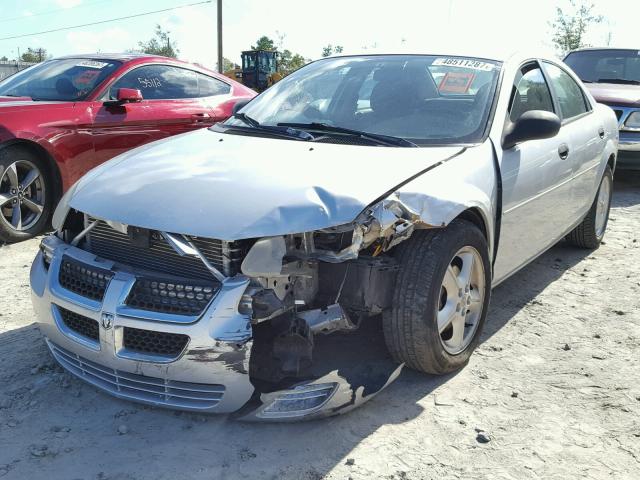 1B3EL36R74N275041 - 2004 DODGE STRATUS SE SILVER photo 2