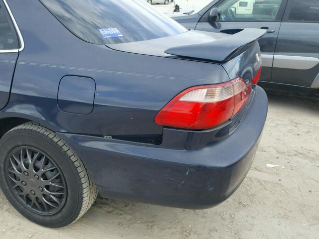 1HGCG5649YA013711 - 2000 HONDA ACCORD LX BLUE photo 9