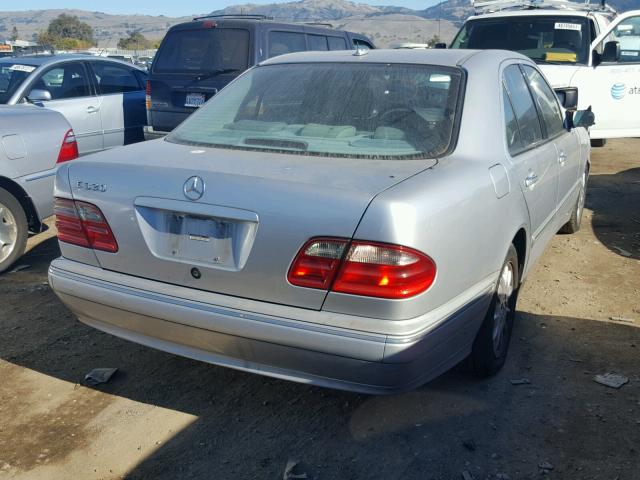 WDBJF65J71B246782 - 2001 MERCEDES-BENZ E 320 SILVER photo 4