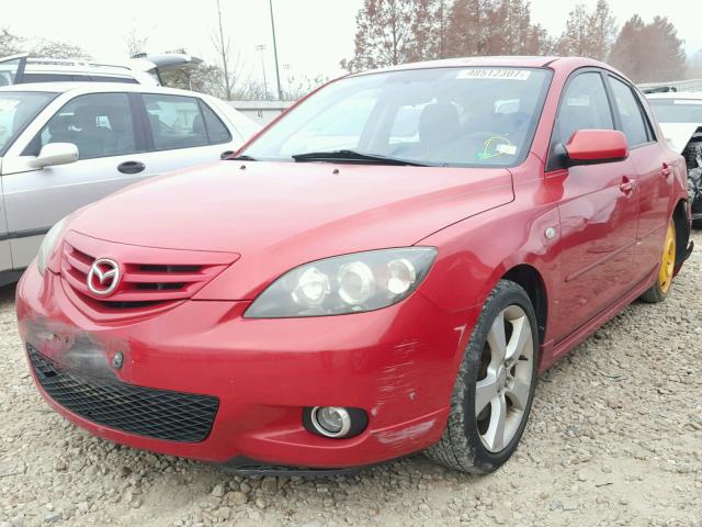 JM1BK143941126838 - 2004 MAZDA 3 HATCHBAC RED photo 2