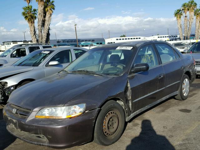 1HGCG564XWA184576 - 1998 HONDA ACCORD LX GRAY photo 2