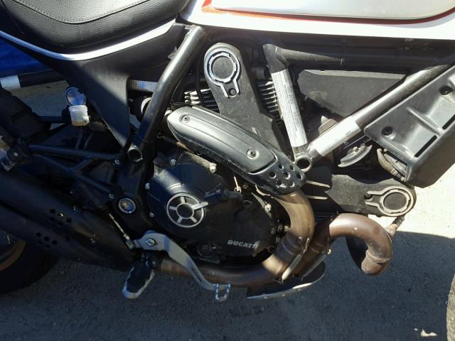 ML0KAFBM7JT000473 - 2018 DUCATI SCRAMBLER WHITE photo 7