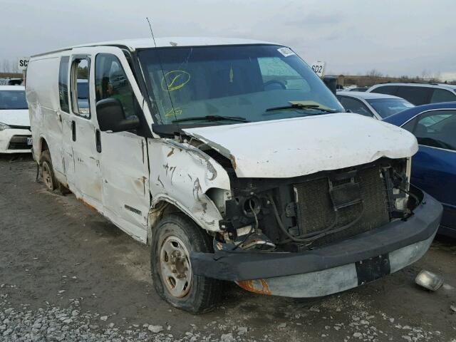 1GTGG29U051216864 - 2005 GMC SAVANA G25 WHITE photo 1