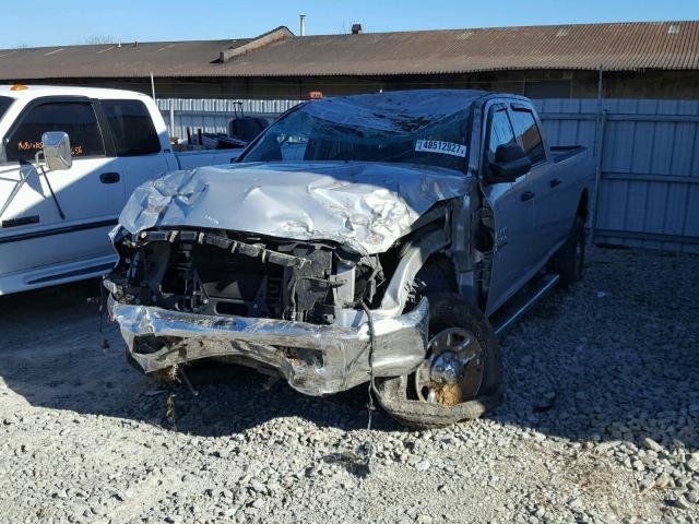 3C6UR5HJ2FG614027 - 2015 RAM 2500 ST SILVER photo 2