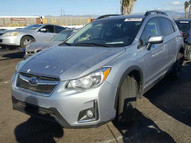 JF2GPABC5H8204248 - 2017 SUBARU CROSSTREK SILVER photo 2