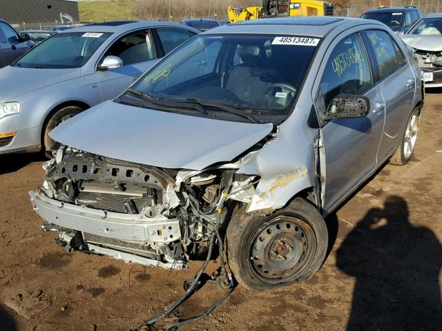 JTDBT923181227327 - 2008 TOYOTA YARIS SILVER photo 2