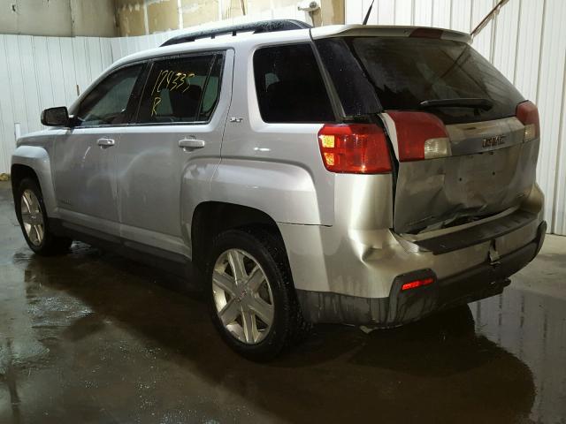 2CTFLGEW2A6247685 - 2010 GMC TERRAIN SL SILVER photo 3