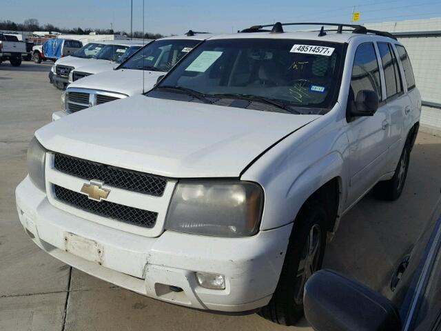 1GNDT13S072204914 - 2007 CHEVROLET TRAILBLAZE WHITE photo 2