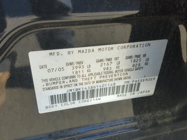 JM1BK143861401148 - 2006 MAZDA 3 HATCHBAC BLACK photo 10