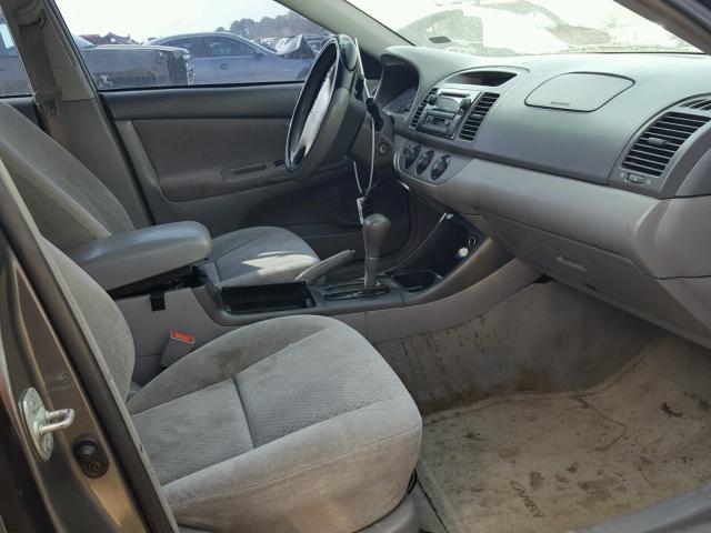 4T1BE32K53U714290 - 2003 TOYOTA CAMRY LE 灰色 照片 5