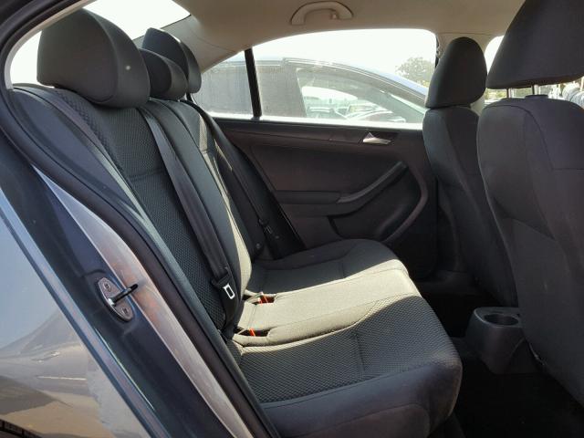 3VW2K7AJ6BM069551 - 2011 VOLKSWAGEN JETTA BASE CHARCOAL photo 6