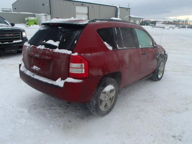 1J8FT470X8D736987 - 2008 JEEP COMPASS SP RED photo 4