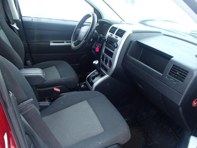 1J8FT470X8D736987 - 2008 JEEP COMPASS SP RED photo 5