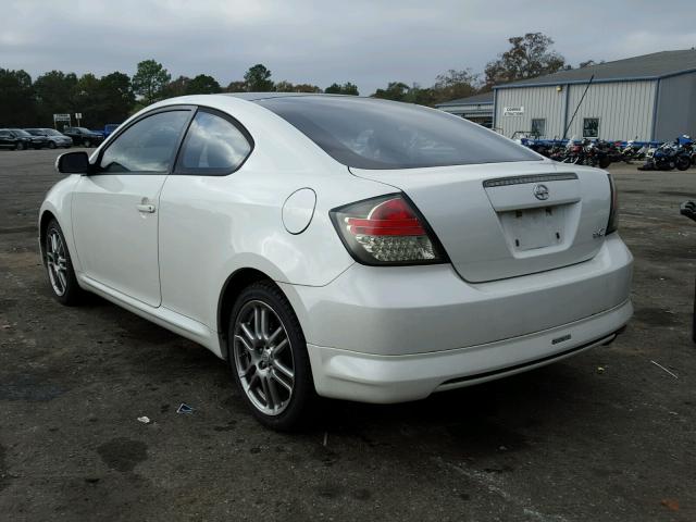 JTKDE177470215184 - 2007 TOYOTA SCION TC WHITE photo 3