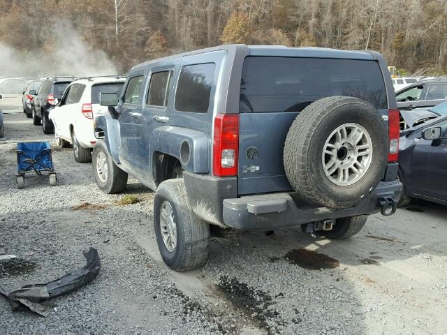 5GTDN136X68266847 - 2006 HUMMER H3 GRAY photo 3