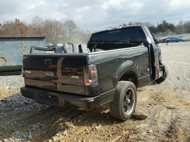 1FTRF122X5NC10335 - 2005 FORD F150 أسود صورة 4