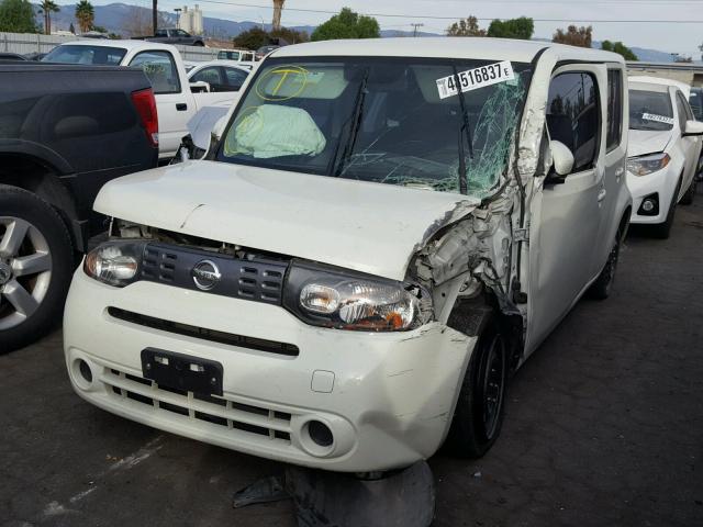 JN8AZ2KR8AT165378 - 2010 NISSAN CUBE BASE WHITE photo 2