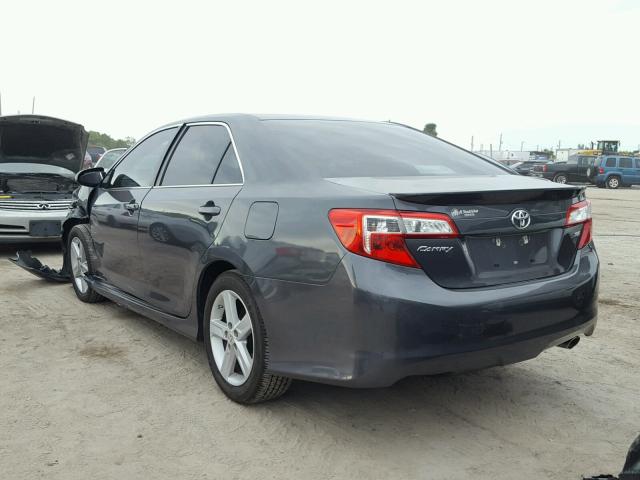 4T1BF1FK7EU349755 - 2014 TOYOTA CAMRY L GRAY photo 3