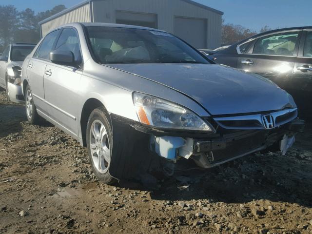 1HGCM56867A175774 - 2007 HONDA ACCORD EX SILVER photo 1