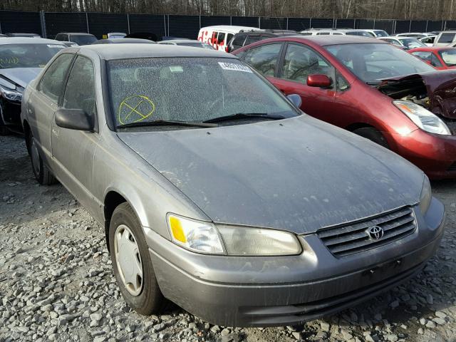 4T1BG22K8XU606336 - 1999 TOYOTA CAMRY CE GRAY photo 1