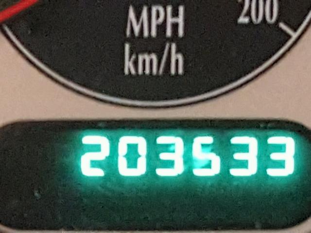 2C8GP54L81R304906 - 2001 CHRYSLER TOWN & COU BLUE photo 8