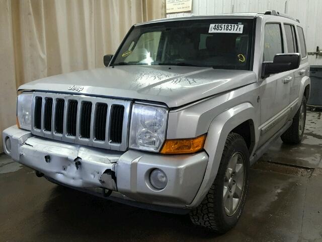 1J8HG58P37C595876 - 2007 JEEP COMMANDER SILVER photo 2