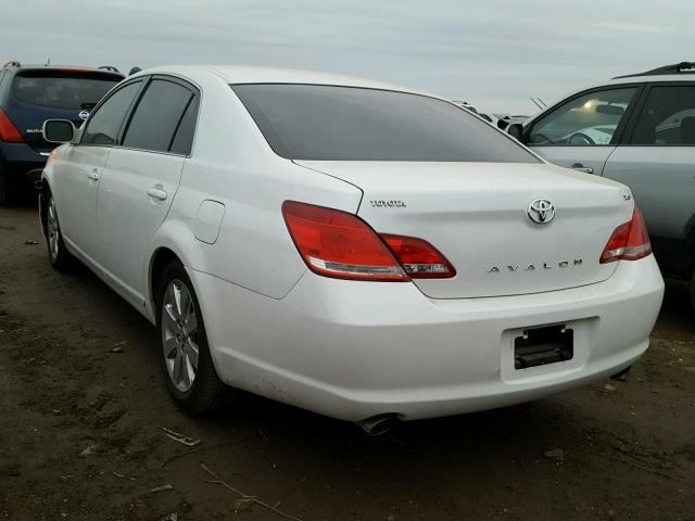 4T1BK36B37U246939 - 2007 TOYOTA AVALON XL WHITE photo 3