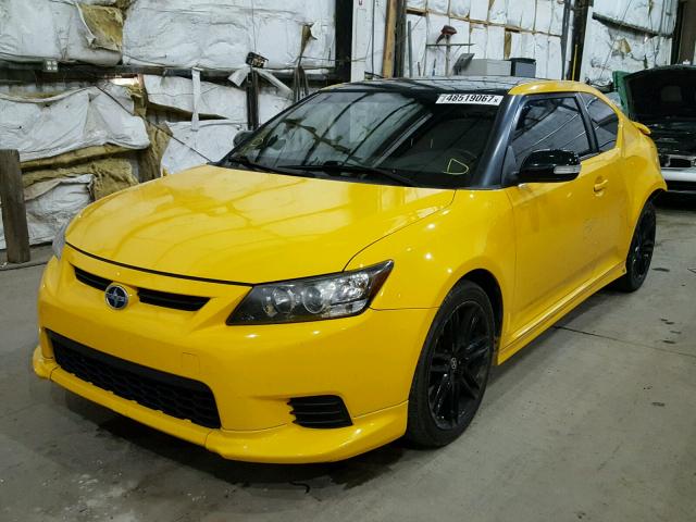 JTKJF5C77C3024025 - 2012 TOYOTA SCION TC YELLOW photo 2