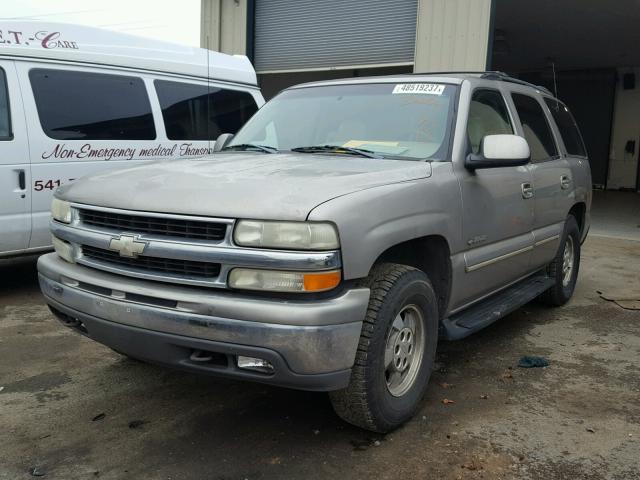 1GNEK13T31R141449 - 2001 CHEVROLET TAHOE K150 SILVER photo 2