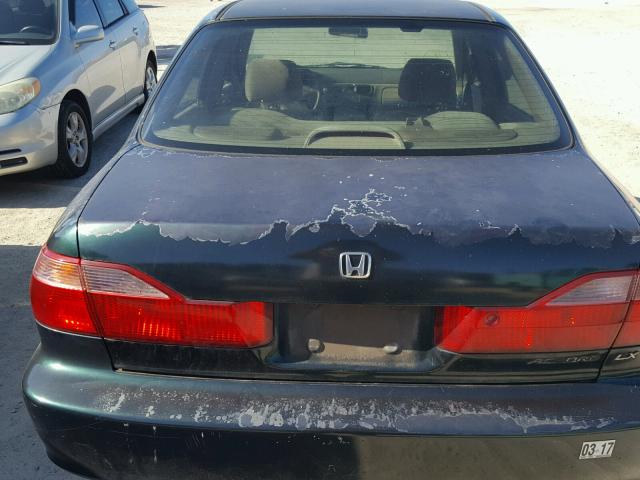 JHMCG5647XC020575 - 1999 HONDA ACCORD LX GREEN photo 9