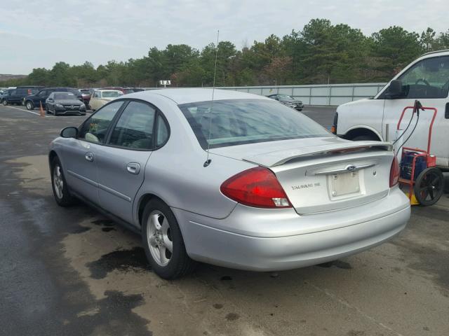 1FAFP53U12A114304 - 2002 FORD TAURUS SE SILVER photo 3