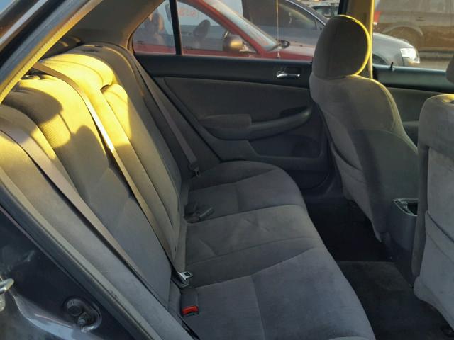 1HGCM55435A058133 - 2005 HONDA ACCORD LX GRAY photo 6