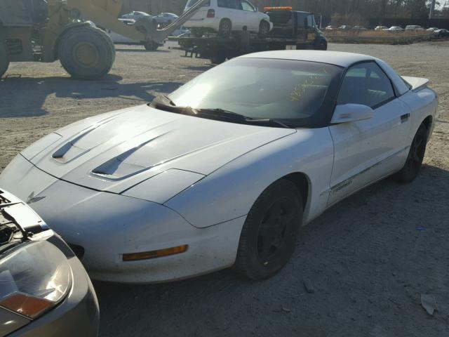 2G2FS22K0T2203993 - 1996 PONTIAC FIREBIRD WHITE photo 2