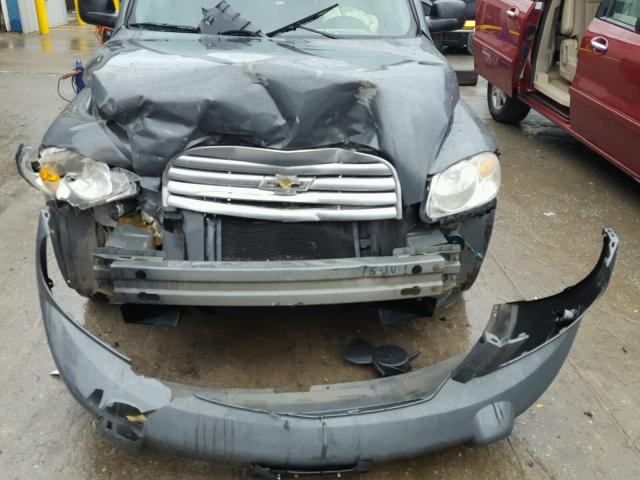 3GNCA13B69S518558 - 2009 CHEVROLET HHR LS GRAY photo 9