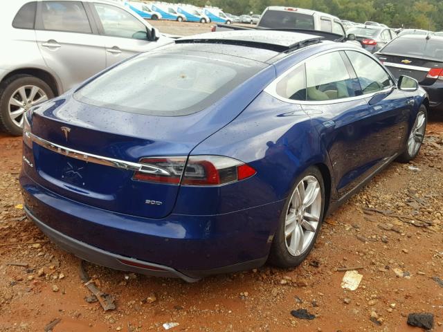 5YJSA1E22GF133635 - 2016 TESLA MODEL S ლურჯი ფოტო 4