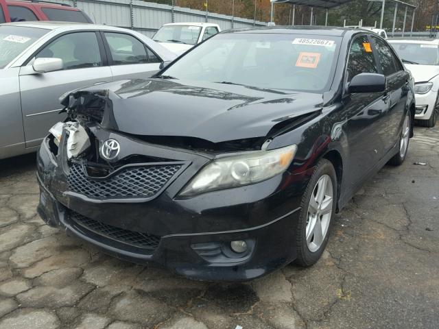 4T1BF3EK2BU754463 - 2011 TOYOTA CAMRY BASE BLACK photo 2