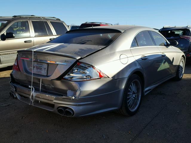 WDDDJ75X76A044857 - 2006 MERCEDES-BENZ CLS 500C GRAY photo 4