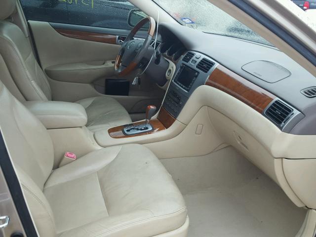 JTHBA30G055100189 - 2005 LEXUS ES 330 GOLD photo 5