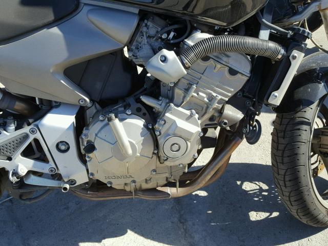 ZDCPC36166F100156 - 2006 HONDA CB600 F BLACK photo 7