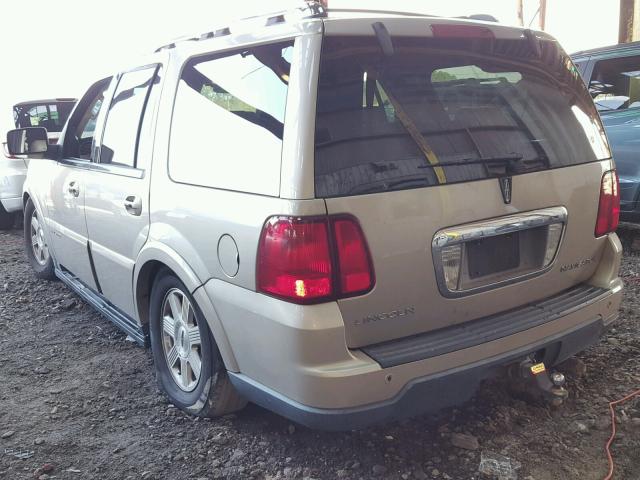 5LMFU27505LJ02666 - 2005 LINCOLN NAVIGATOR GOLD photo 3